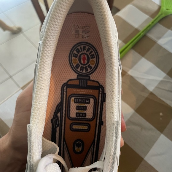 2020 Lakai Manchester Griffin Gass pro model - Picture 3 of 4